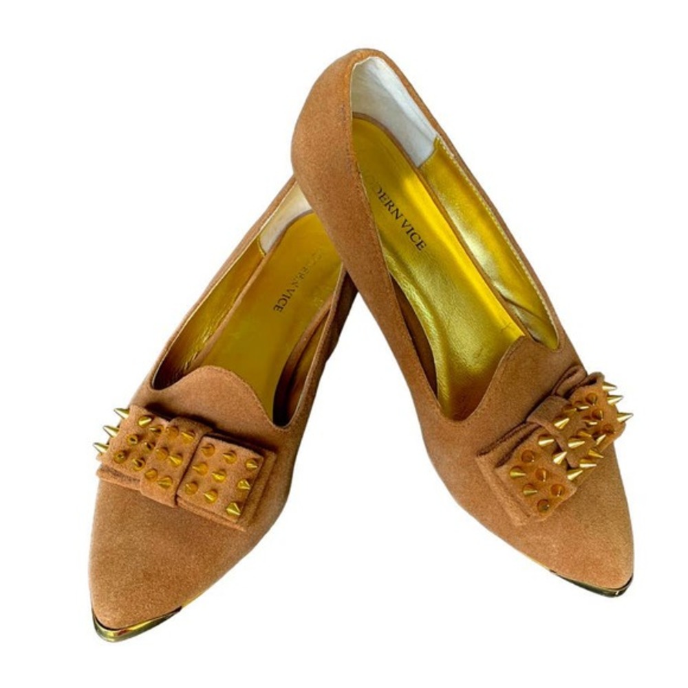 Rock Stud Spiked Bow Flats by Modern Vice Tan Leather Shoes Womens Loafer 9M
